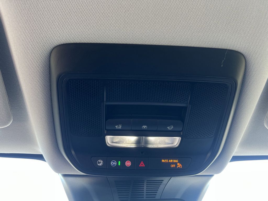 new 2025 Honda Prologue car, priced at $40,461