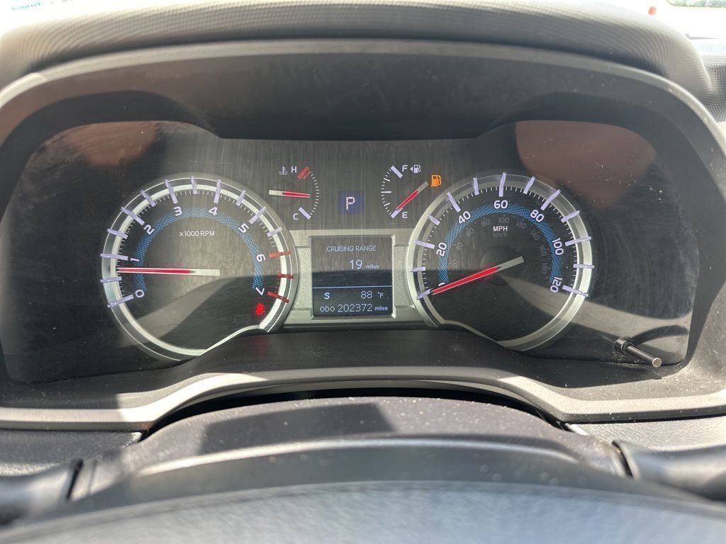2016 Super White Toyota 4Runner SR5 RWD SUV
