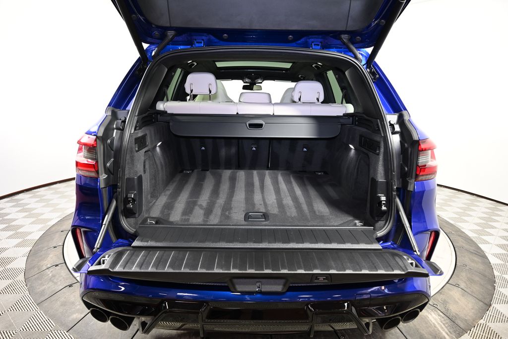 2022 BMW X5 M 10
