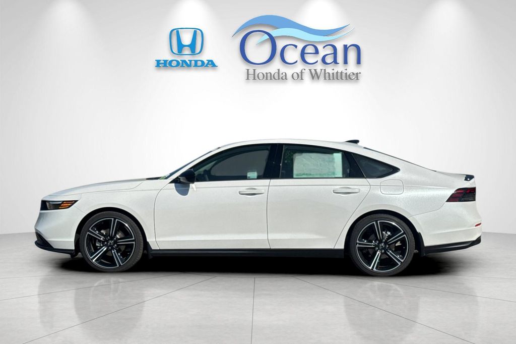New 2026 Platinum White Pearl Honda SE image 7