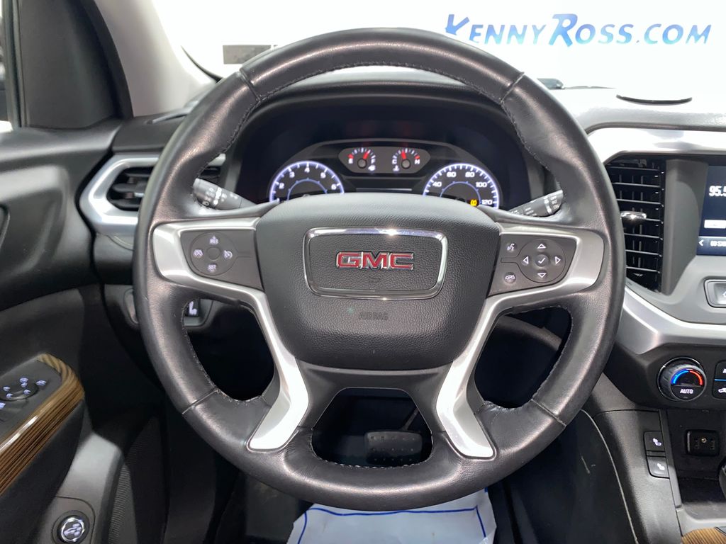 Used 2017 Red GMC SLE-2 image 26