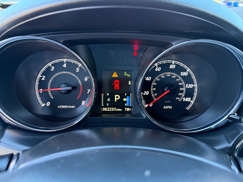 Used 2024  Mitsubishi 2.0 SE image 15