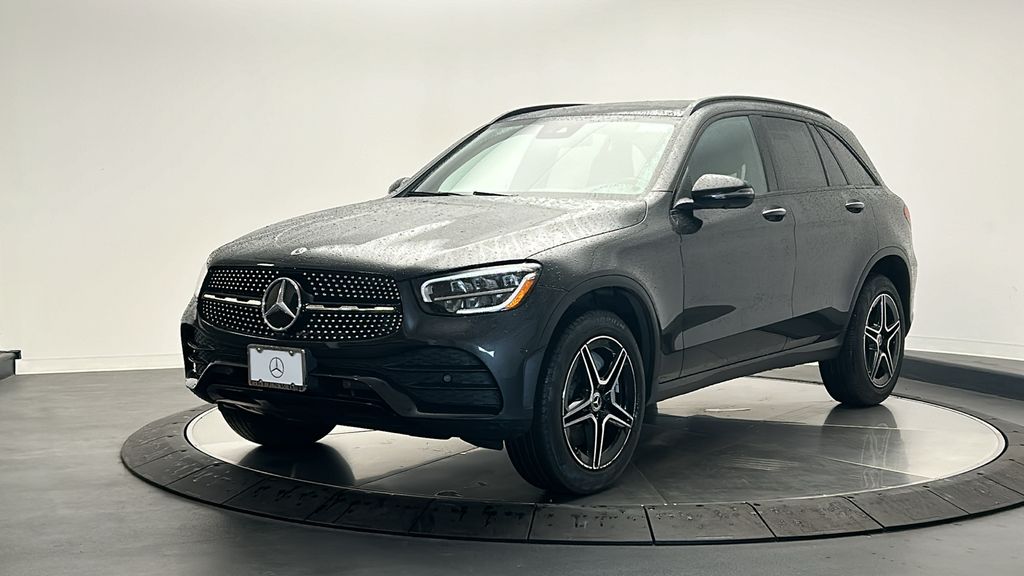 2022 Mercedes-Benz GLC 300 3