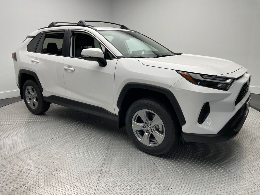 Thumbnail: 2025 Toyota RAV4 - 3