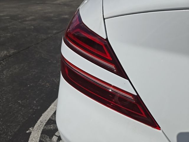 2025 Genesis G70  10