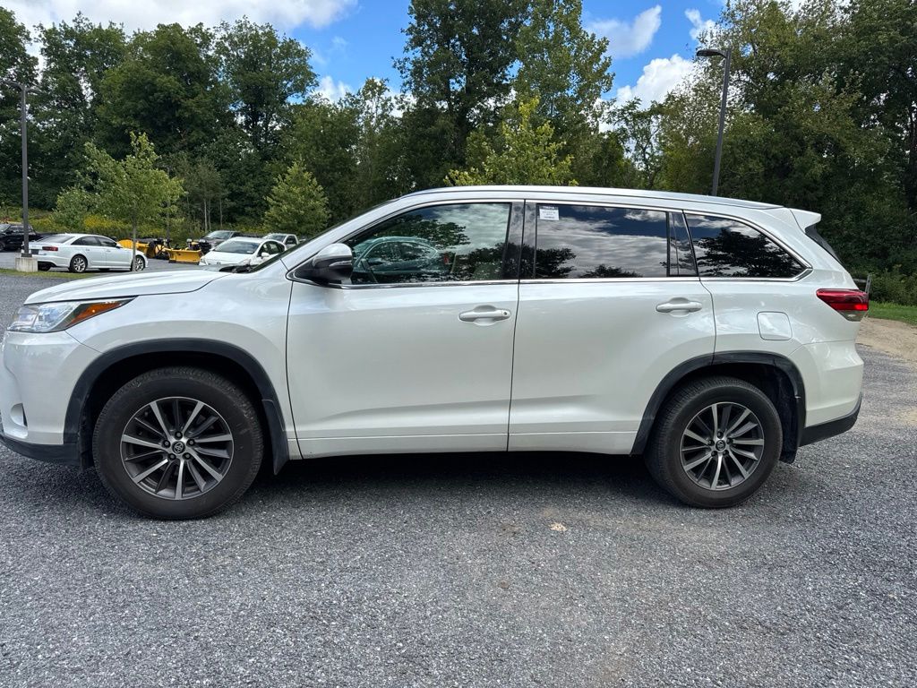 Used 2018 Toyota Highlander SUV