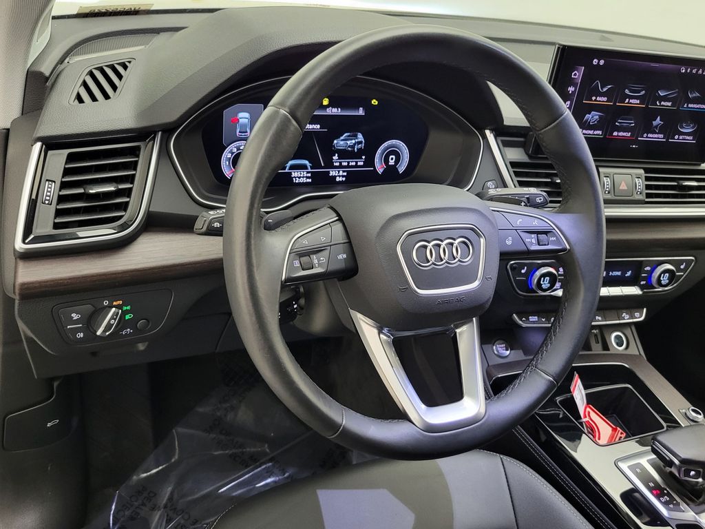 Thumbnail: 2023 Audi Q5 - 27