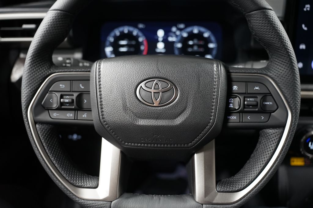 2025 Toyota Tacoma Limited 14