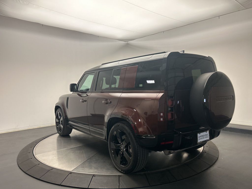 Thumbnail: 2025 Land Rover Defender - 3