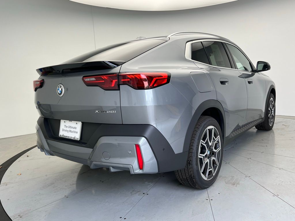 Thumbnail: 2025 BMW X2 - 3