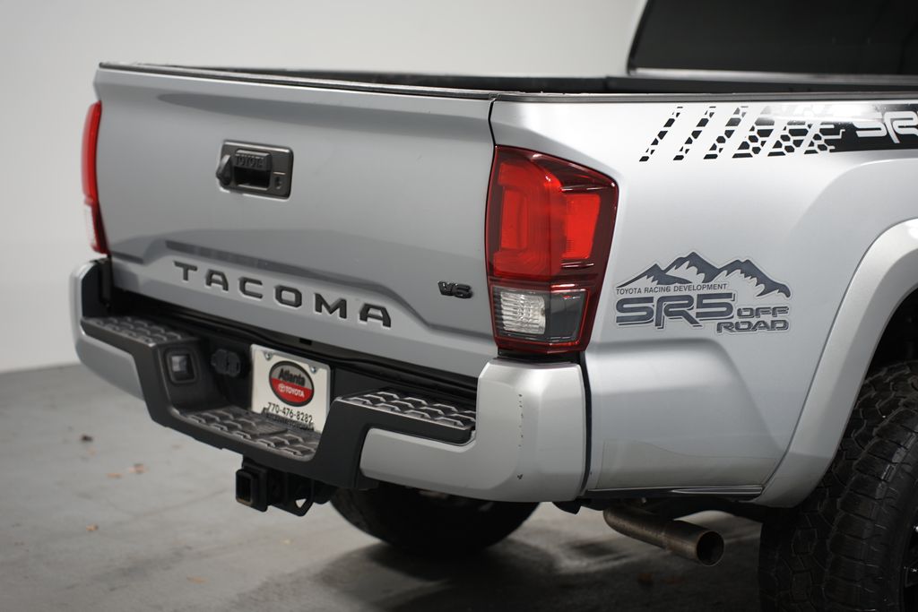 2022 Toyota Tacoma SR5 9