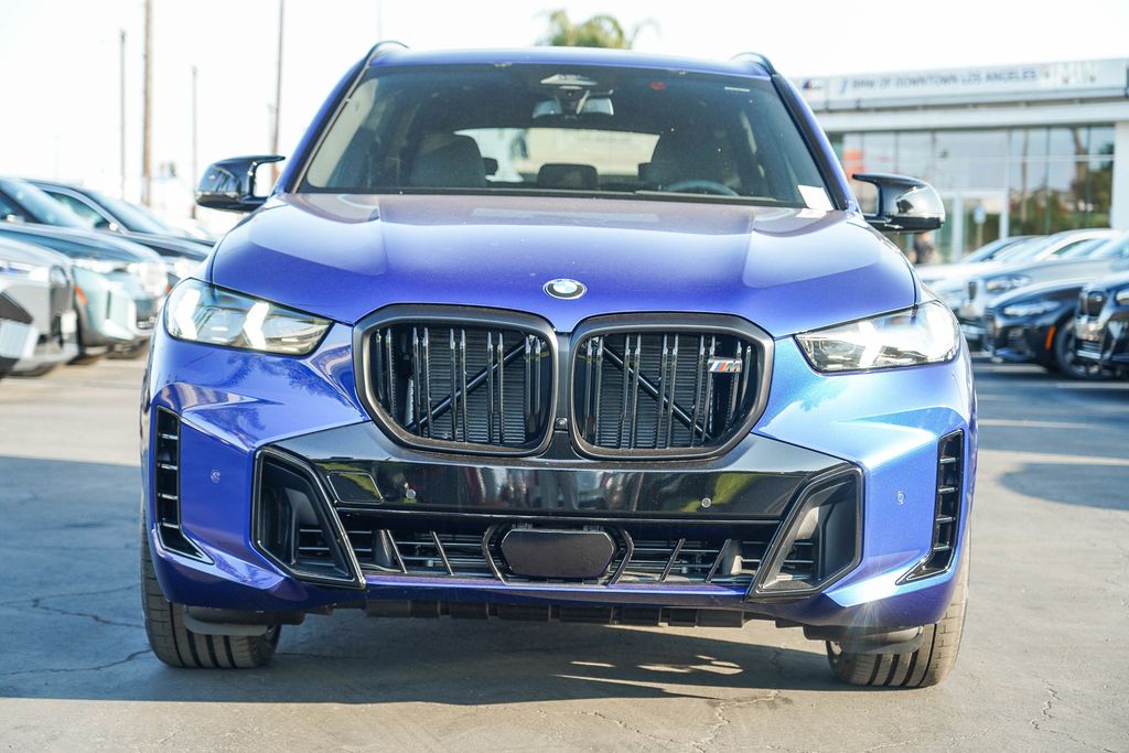 2025 BMW X5 M60i 4