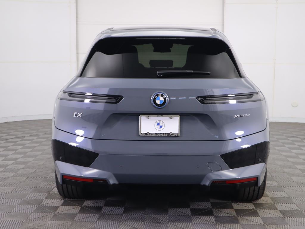 Thumbnail: 2025 BMW iX - 6