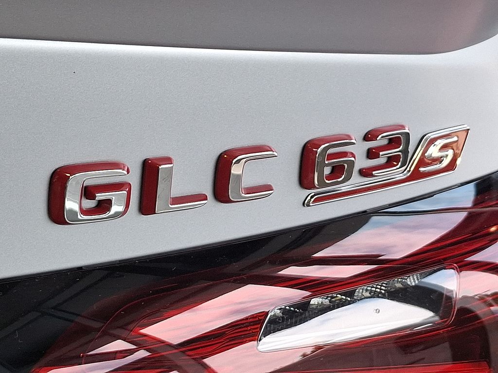 Thumbnail: 2025 Mercedes-Benz GLC - 16