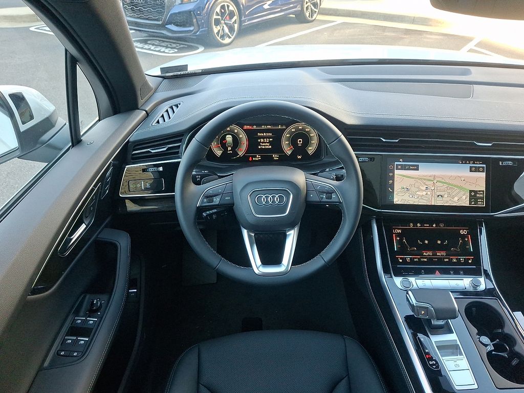 Thumbnail: 2026 Audi Q7 - 8