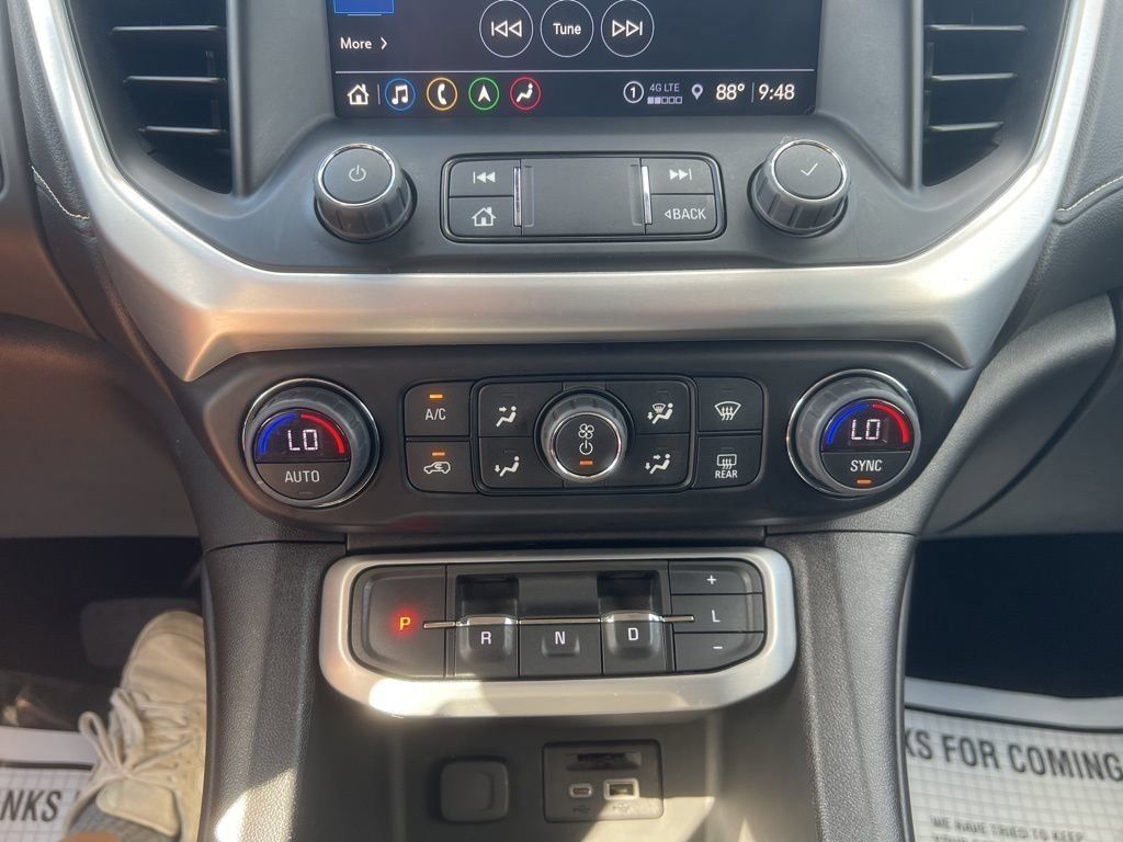 2023 Sterling Metallic GMC Acadia SLT FWD SUV