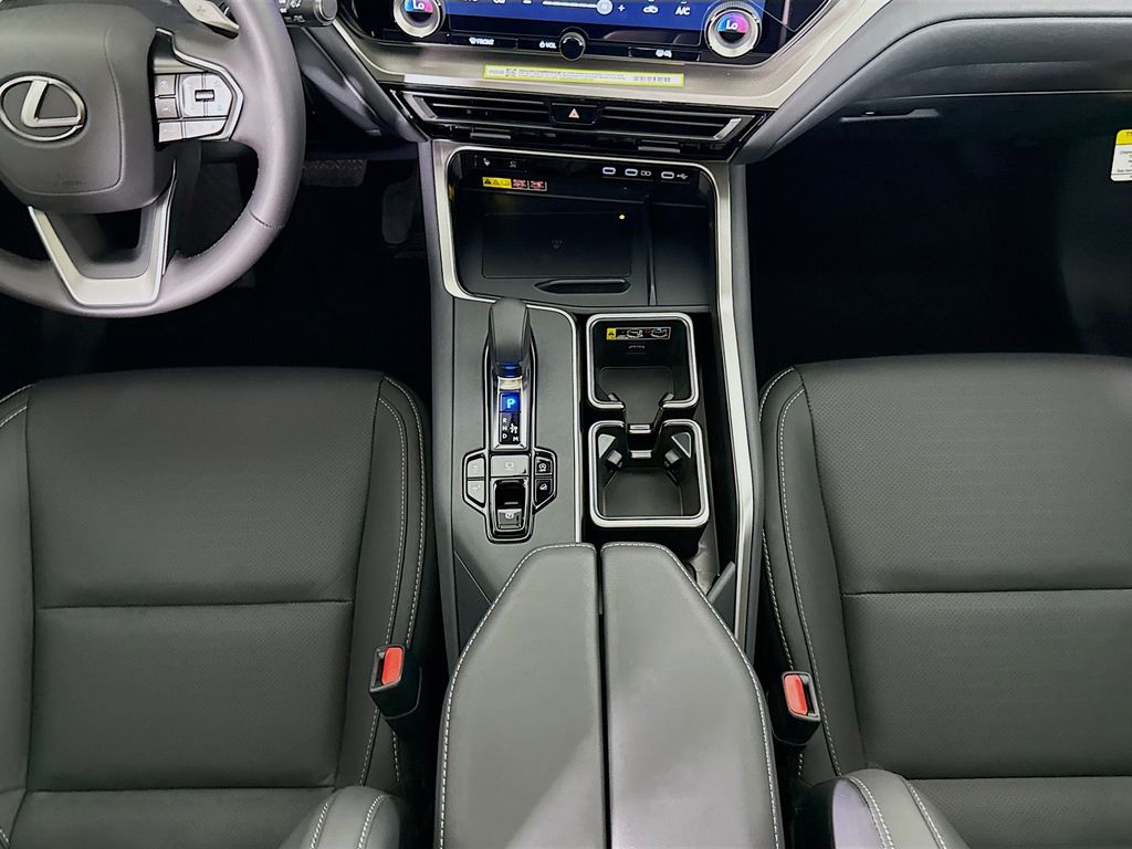 Thumbnail: 2026 Lexus TX - 17