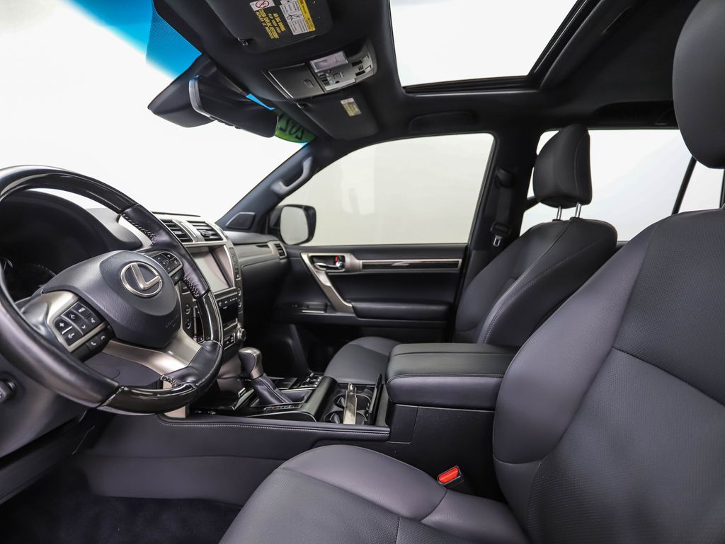 2021 Lexus GX 460 10