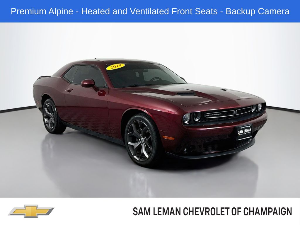 Octane Red Pearlcoat 2019 Dodge Challenger Coupe Rear-Wheel Drive 8-Speed Automatic