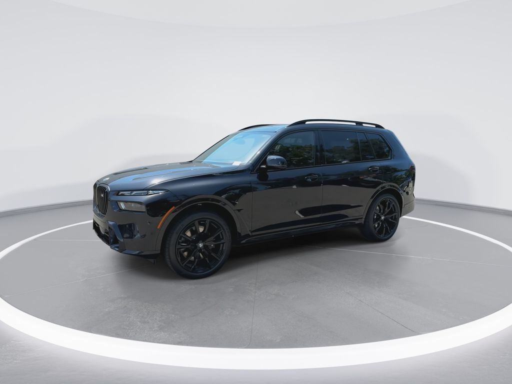 Thumbnail: 2027 BMW X7 - 4