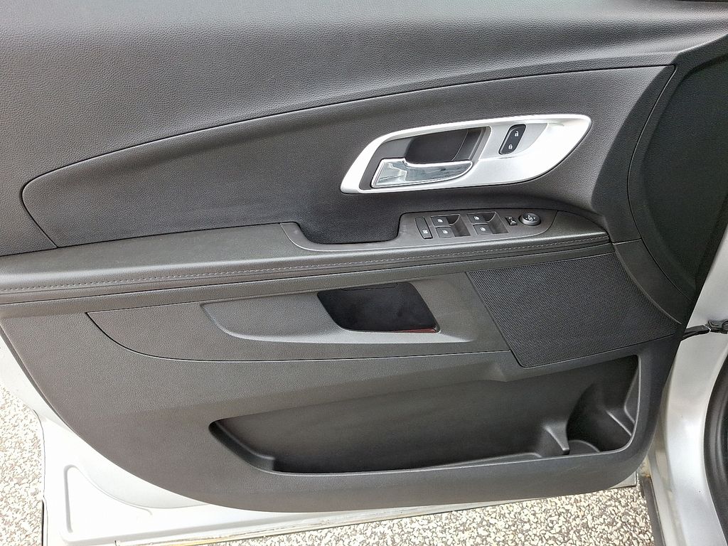 Thumbnail: 2016 Chevrolet Equinox - 13