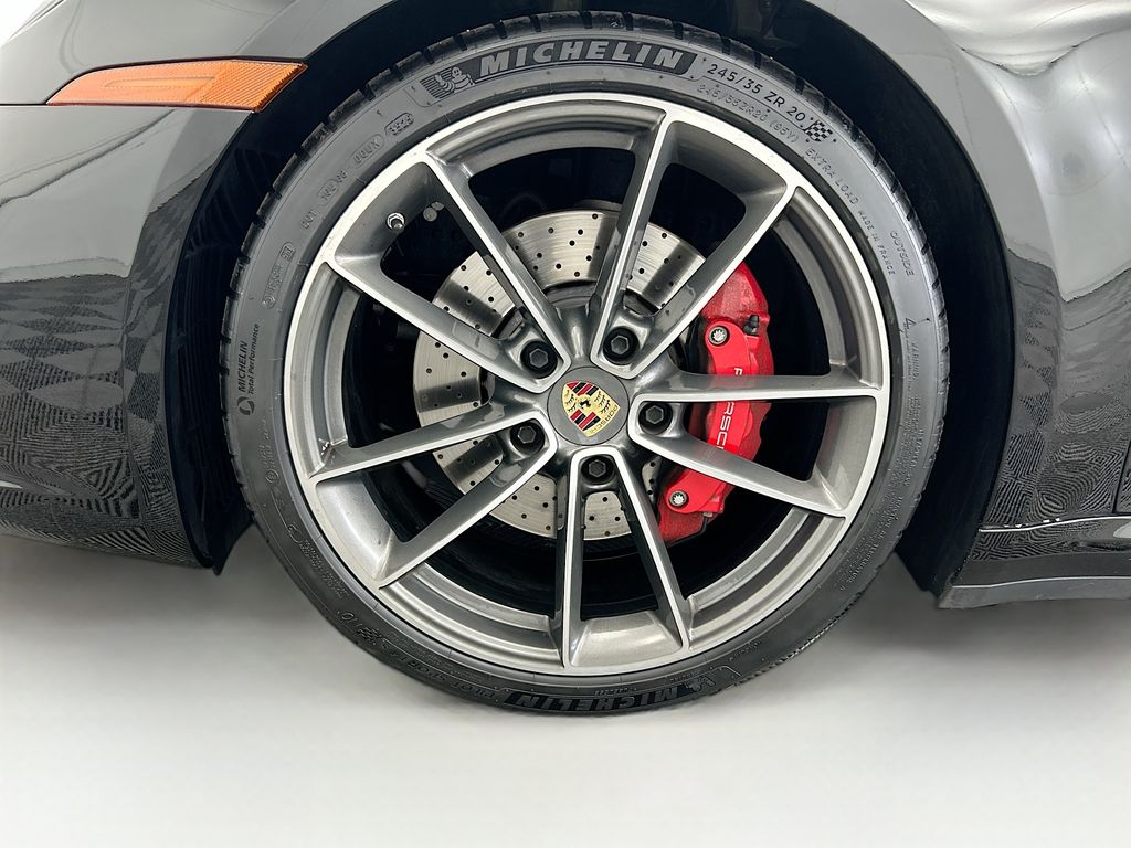 Thumbnail: 2023 Porsche 911 - 28