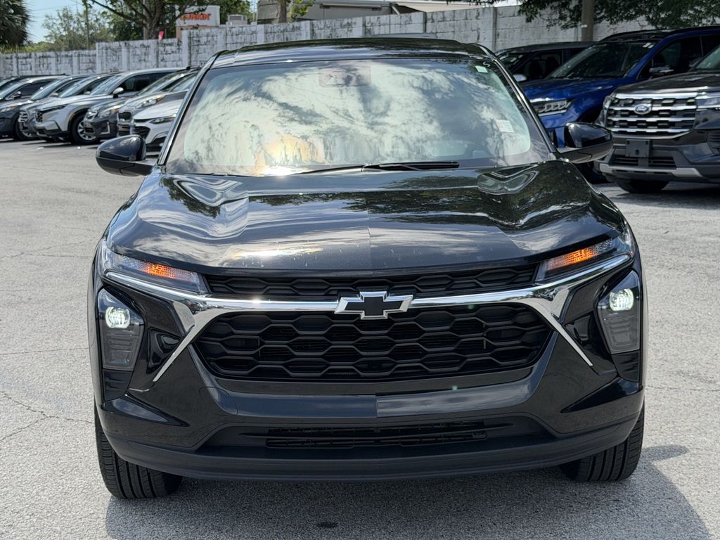 used 2024 Chevrolet Trax car, priced at $17,591