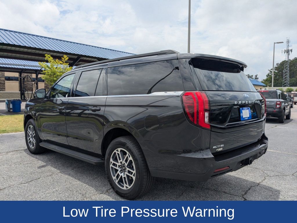 2025 Ford Expedition Active MAX