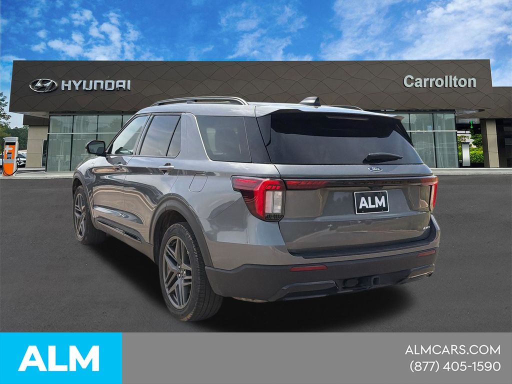 2025 Ford Explorer ST-LINE - Photo 9