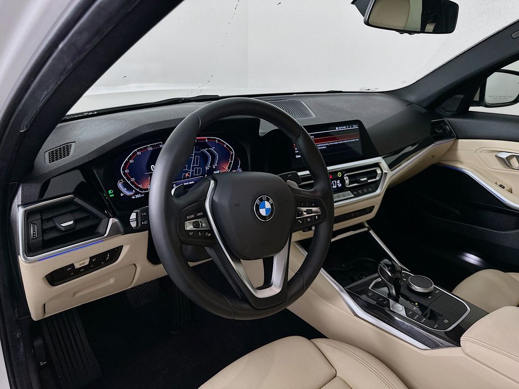 Thumbnail: 2021 BMW 3 Series - 9