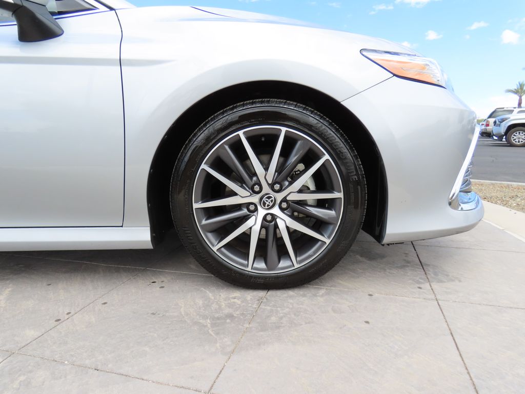 2022 Toyota Camry XLE 32
