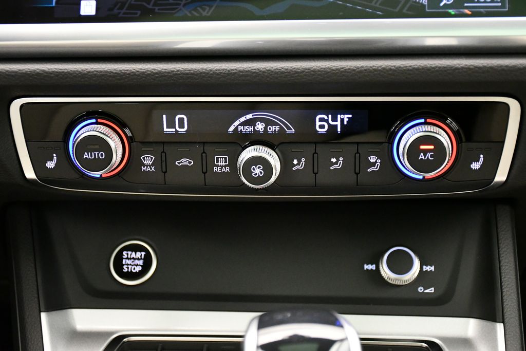 2025 Audi Q3  29