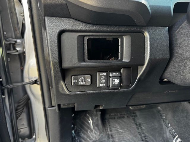 Used 2017 Toyota Tacoma Truck