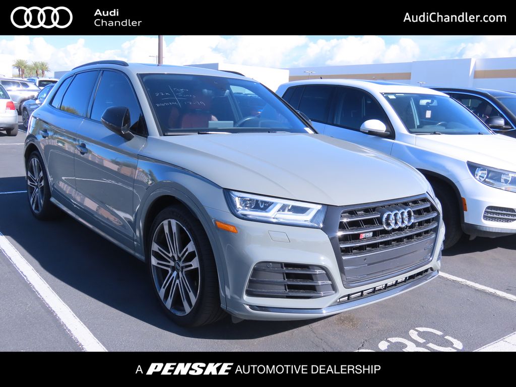 Thumbnail: 2020 Audi SQ5 - 1