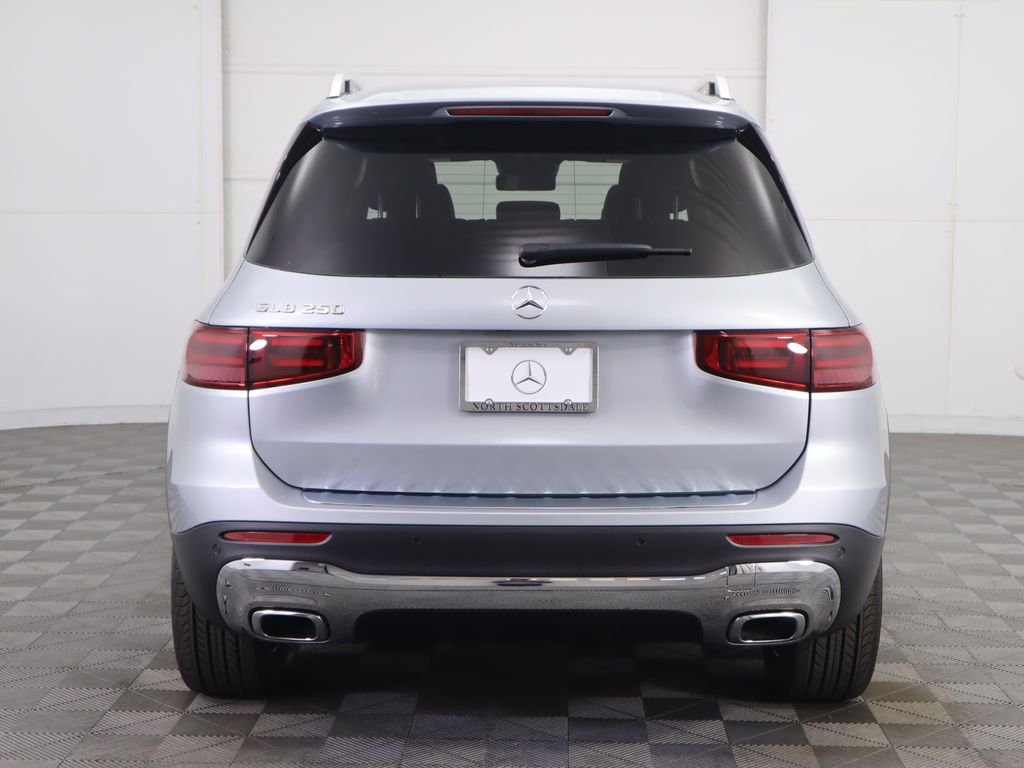 Thumbnail: 2026 Mercedes-Benz GLB - 6