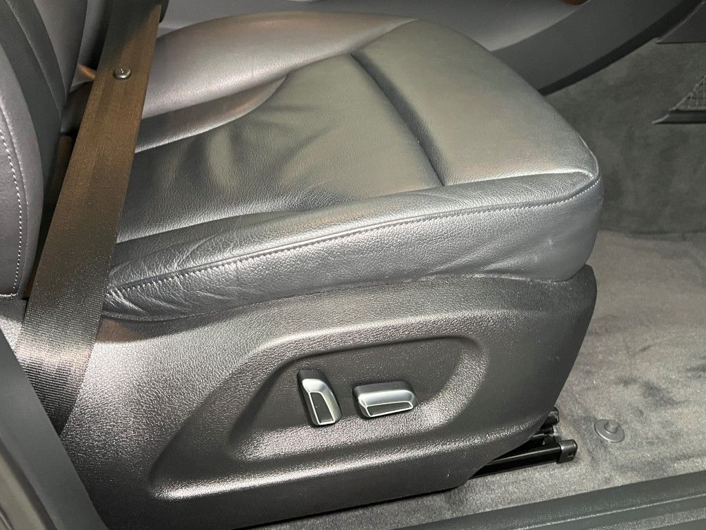 Thumbnail: 2014 Audi Q5 - 14