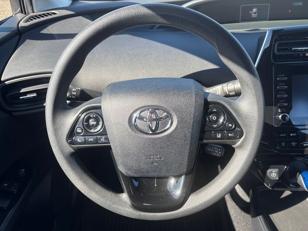 2022 Magnetic Gray Metallic Toyota Prius L FWD Hatchback