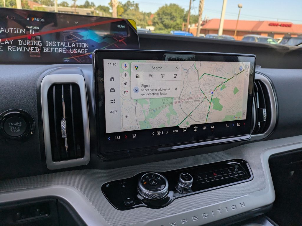 2025 Ford Expedition Active