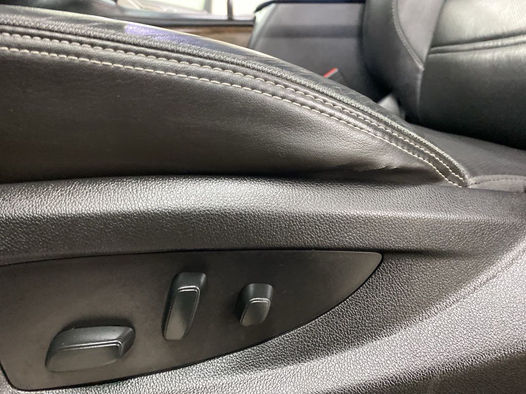 2018 GMC Yukon Denali photo