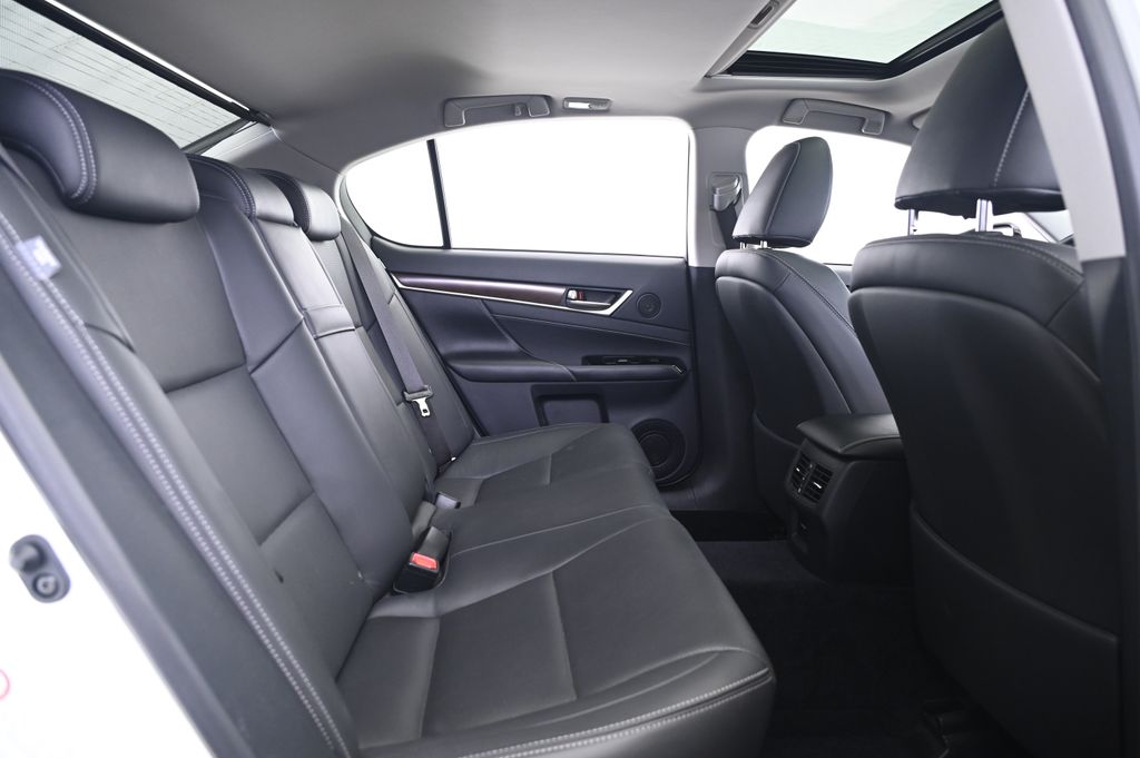 Thumbnail: 2013 Lexus GS - 18