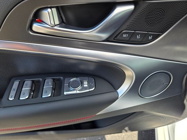2025 Genesis G70  20