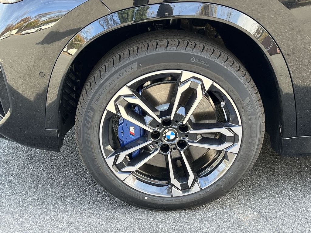 Thumbnail: 2026 BMW X1 - 10