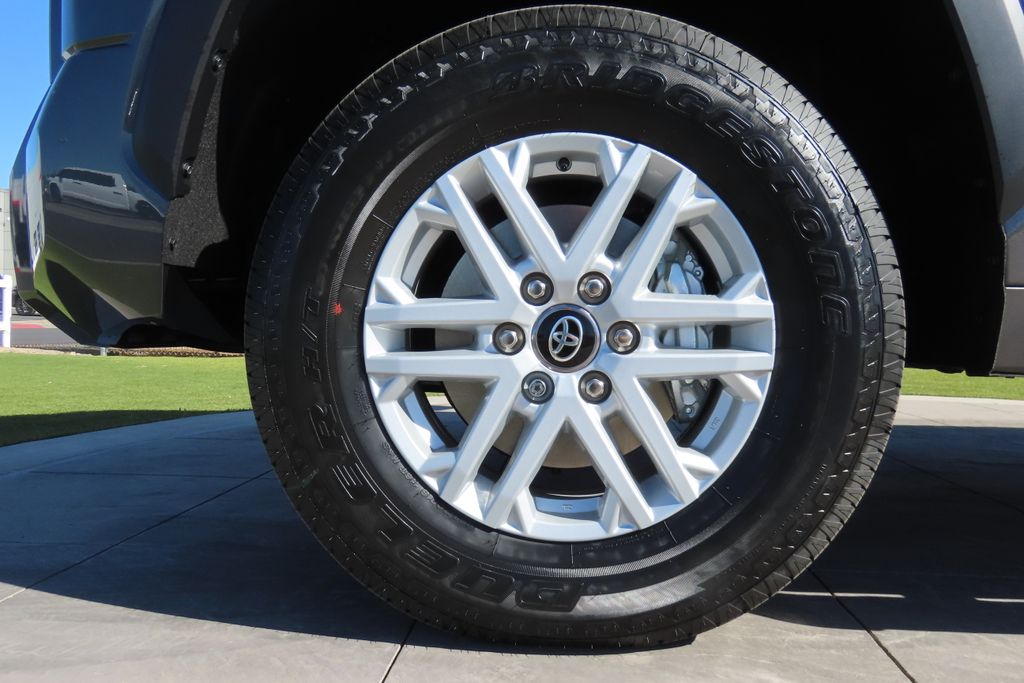 Thumbnail: 2026 Toyota Tundra - 29