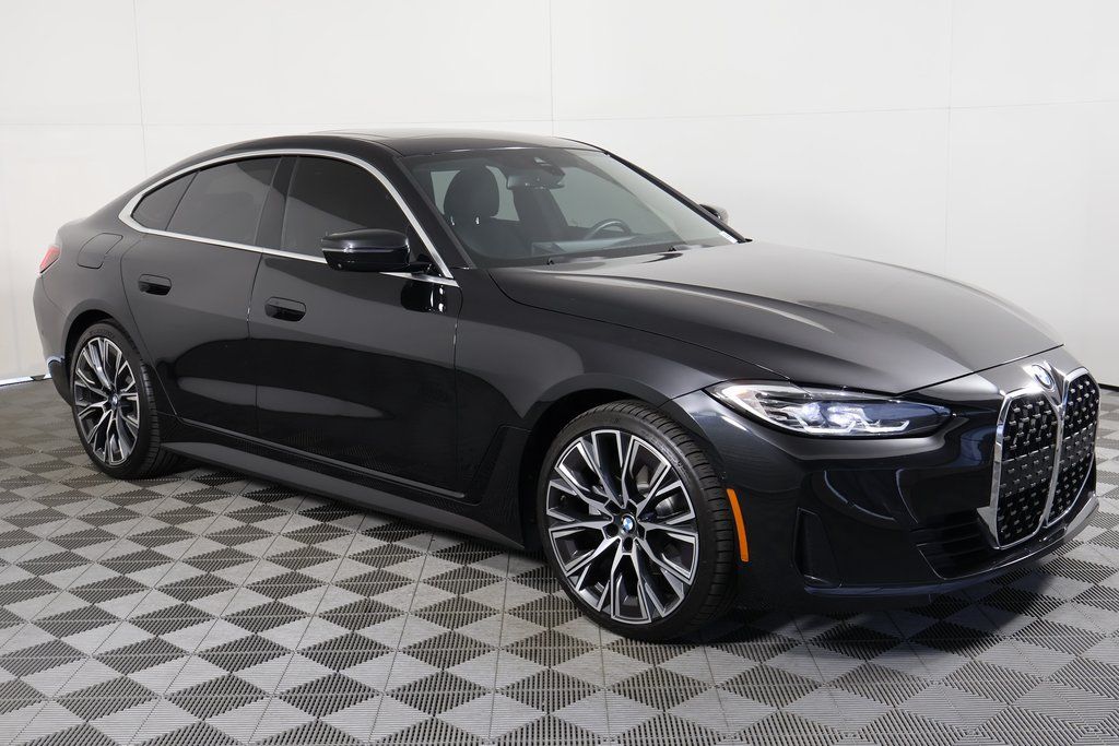 Thumbnail: 2024 BMW 4 Series - 3