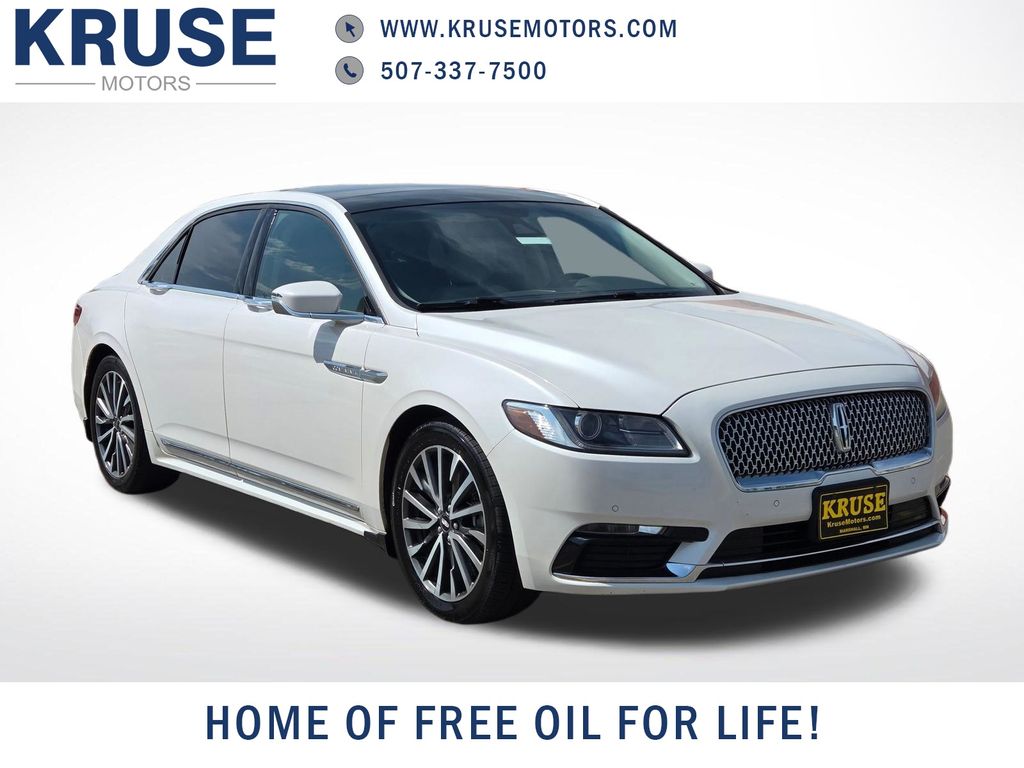 2019 Lincoln Continental Select