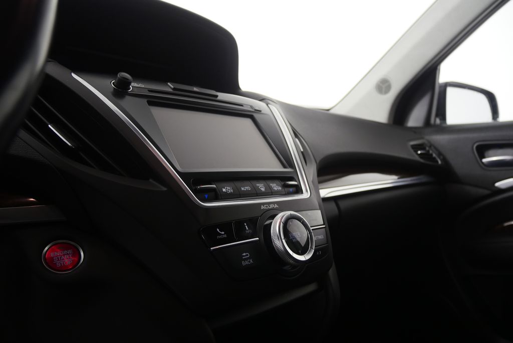 Thumbnail: 2018 Acura MDX - 17