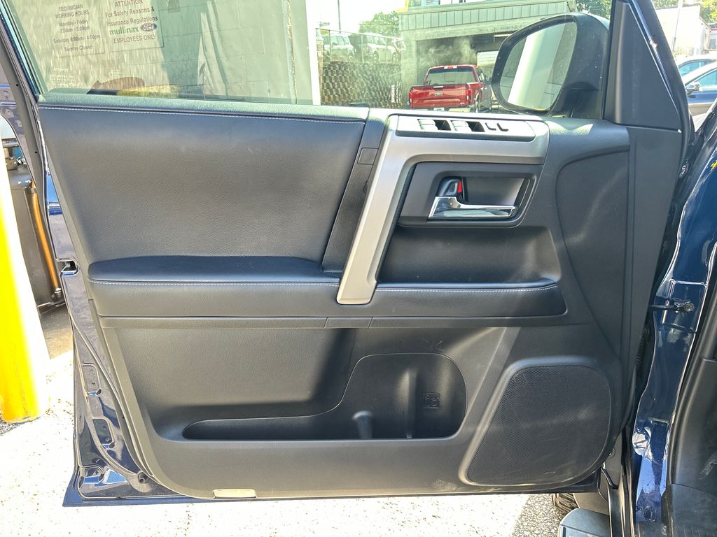 2024 Nautical Blue Metallic Toyota 4Runner SR5 Premium 4X4 SUV