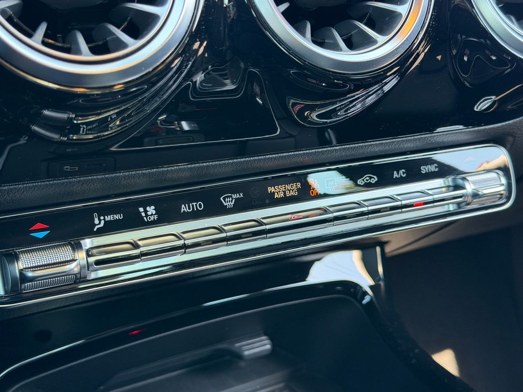 Thumbnail: 2020 Mercedes-Benz CLA - 28