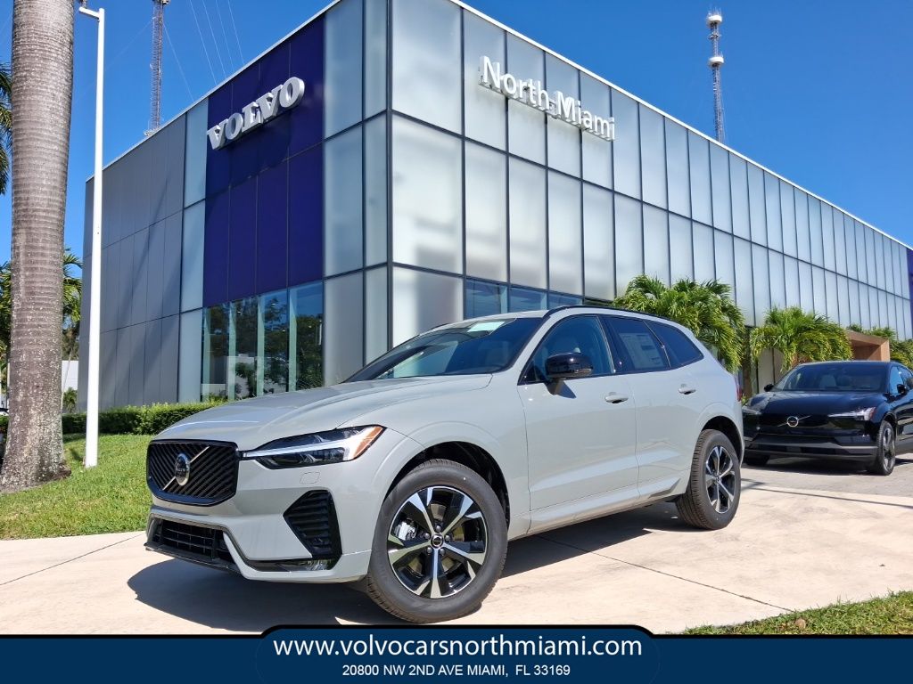 2026 Volvo XC60 Core