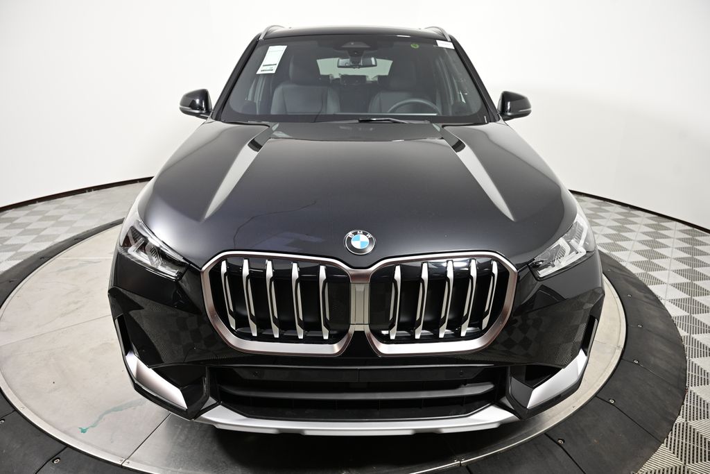 2025 BMW X1 xDrive28i 8